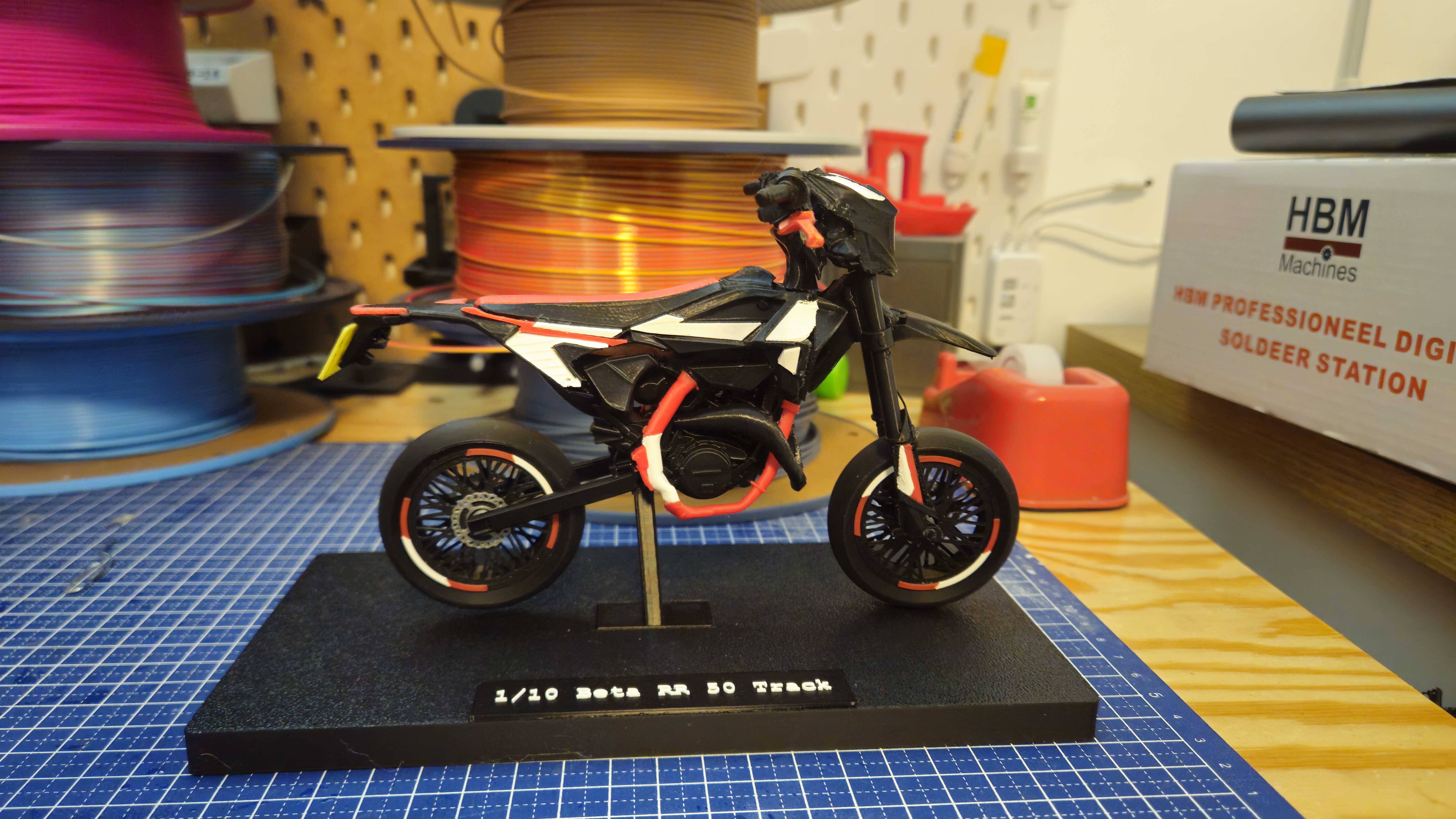 Beta RR 50 Track - 1/10 Scale Model